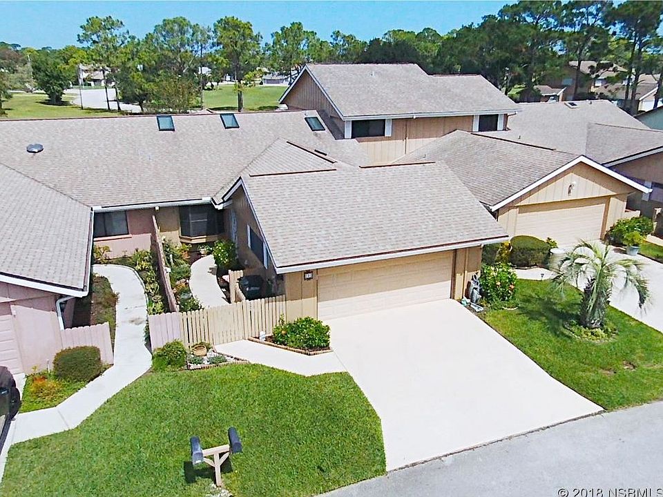 1st image of 9 Andrea Dr