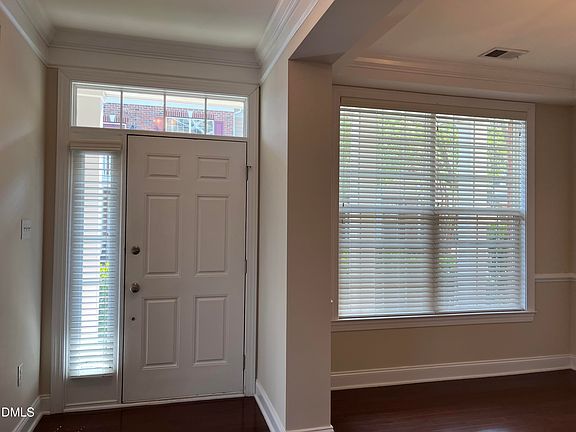 3rd image of 9221 Calabria Dr Unit 121