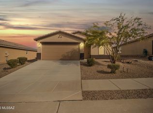 1599 W Cottonwood Bluffs Dr, Benson, AZ 85602