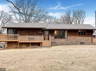 8484 Cottagewood Ter NE, Spring Lake Park, MN 55432