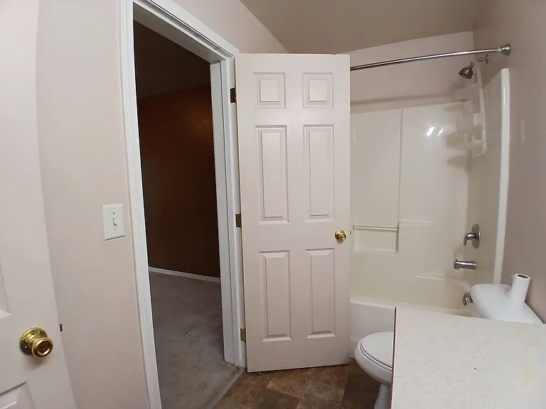 320 E Victor Cir #B — Photo 28