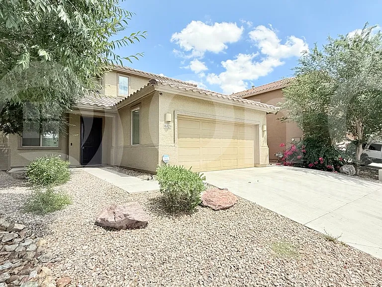 16325 N 73rd Dr — Photo 1