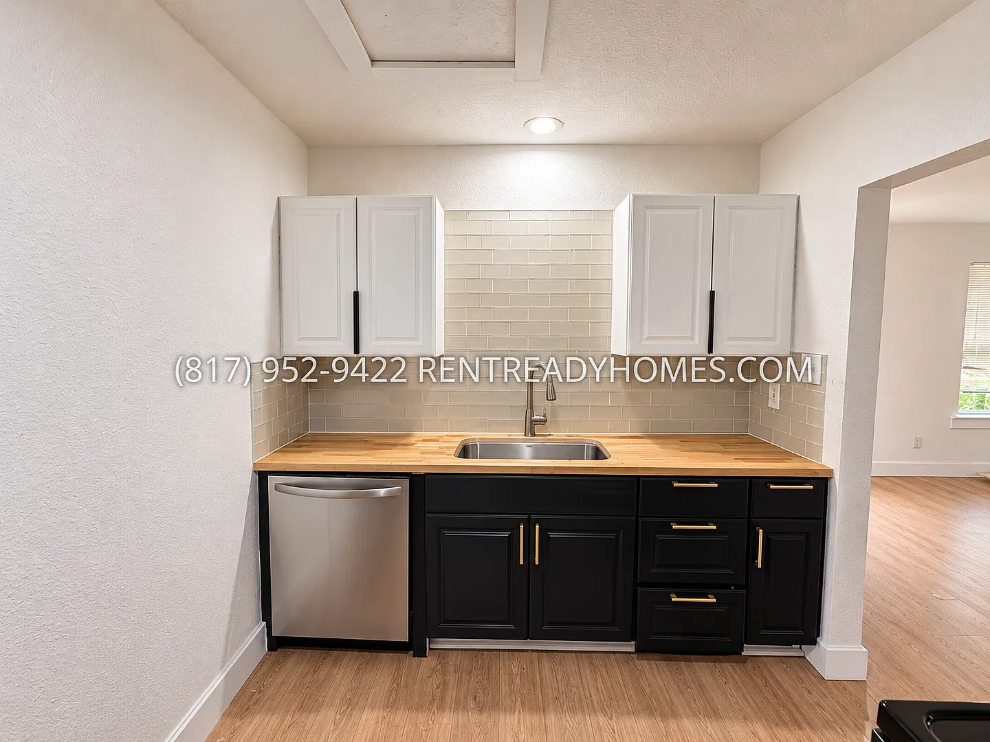 1337 W Bewick St — Photo 3