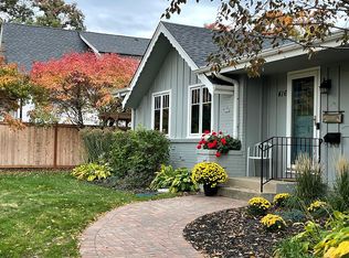 416 Blake Rd S, Hopkins, MN 55343