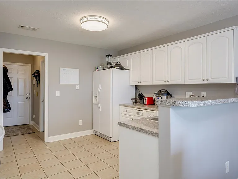 4516 Logans Way — Photo 11