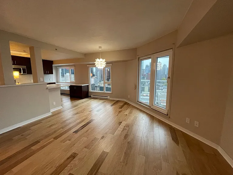121 Vine St #2201 — Photo 2