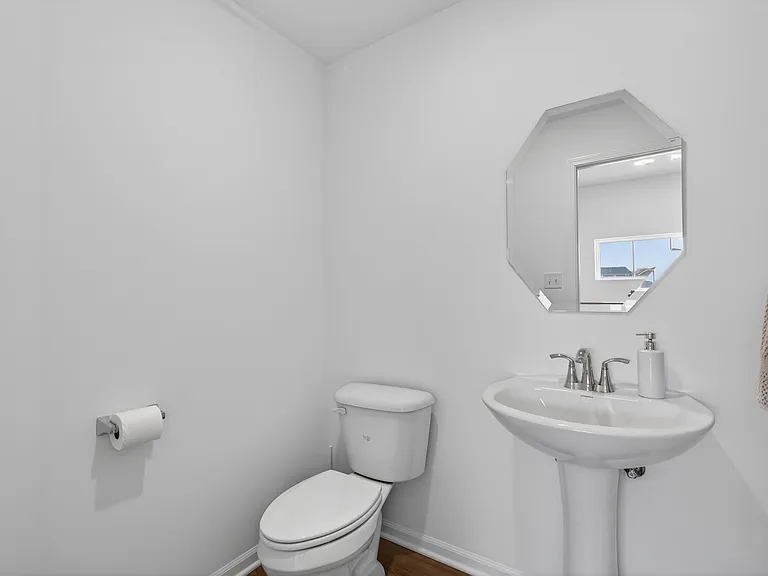25631 W Wakefield Dr — Photo 17