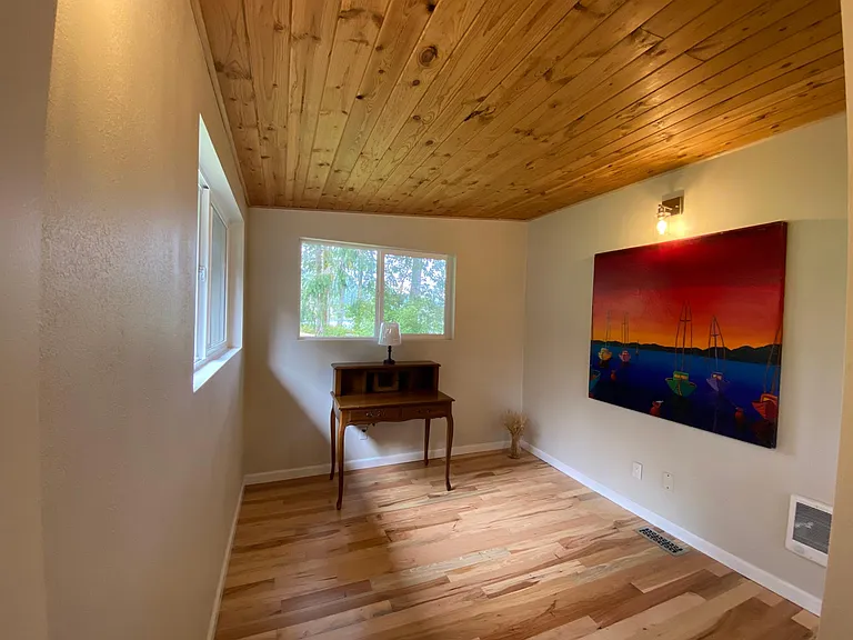 1304 Madrona Beach Rd NW — Photo 22