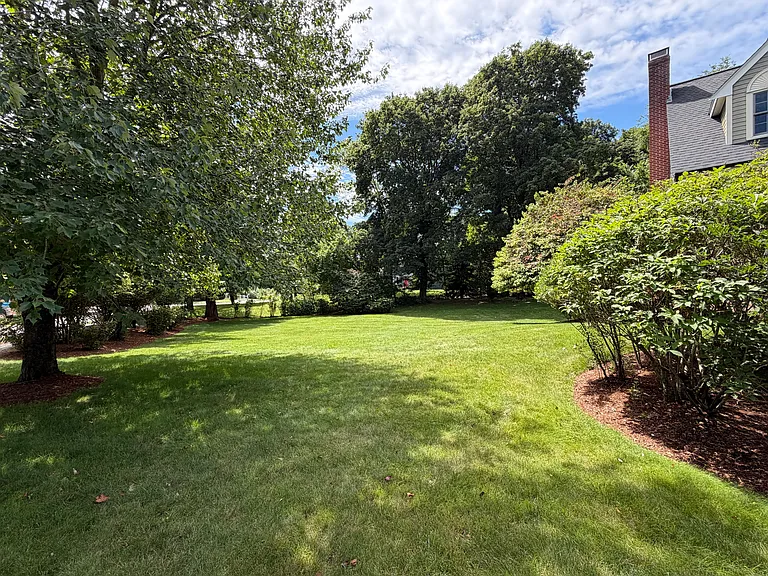 3 Goodwin Dr — Photo 34