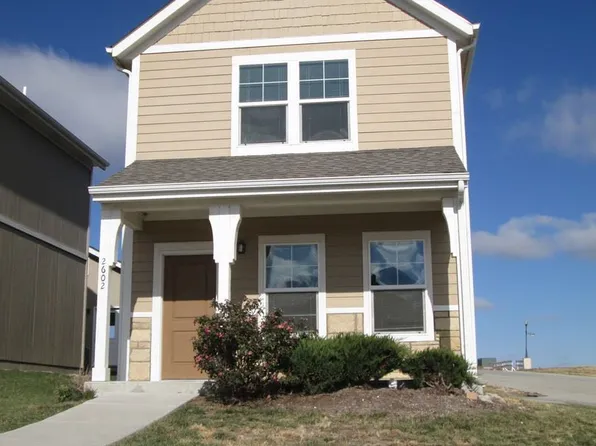 2602 Valentine Ln, Junction City, KS 66441