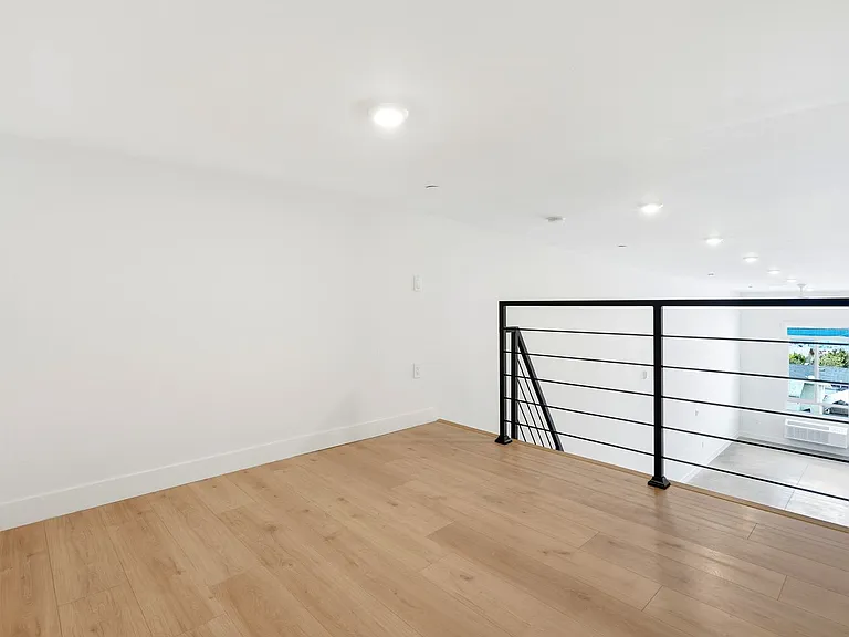 Step Designer Studio Community Living — Photo 130