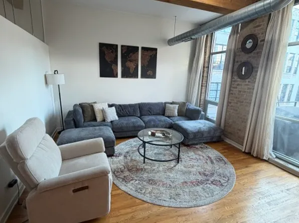 1344 W Madison St Unit 302, Chicago, IL 60607