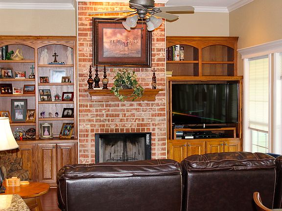 4th image of 2503 Keswick Dr