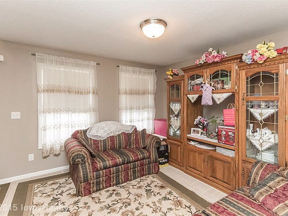 4th image of 12324 Tanglewood Dr