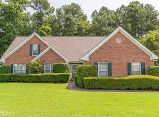 1121 Fountain Glen Dr, Lawrenceville, GA 30043