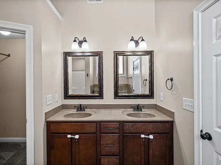 3469 Bradfield Dr — Photo 22