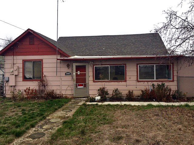 1st image of 825 N 7th Ave