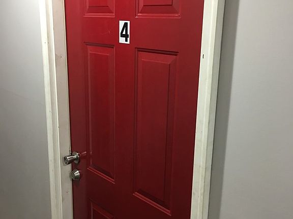 2nd image of 416 Shawnee Ave E #3432338