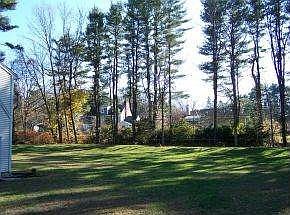 Landscaped Oversized Lot