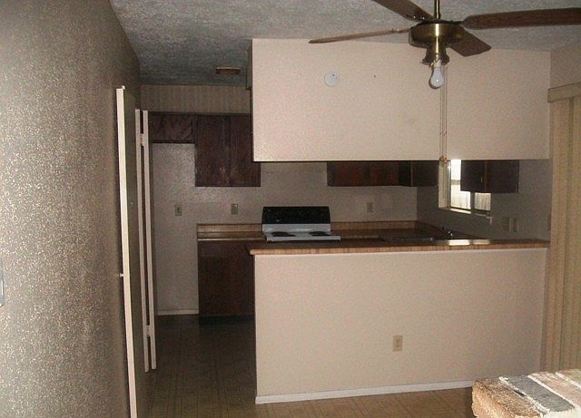 1st image of 5839 Sackville Close