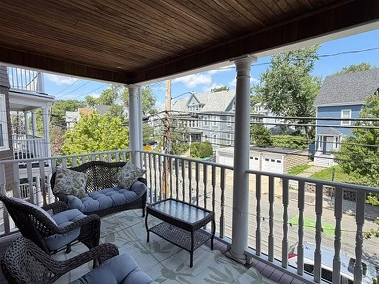 86 Morrison Ave — Photo 9