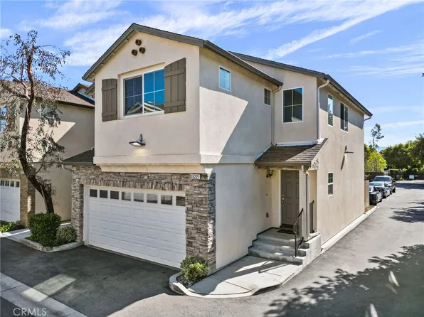 15221 Villagio Way, North Hills, CA 91343