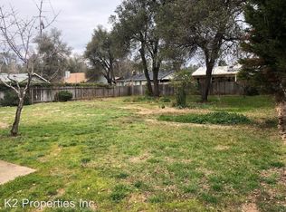 832 Oakmont Dr, Redding, CA 96003