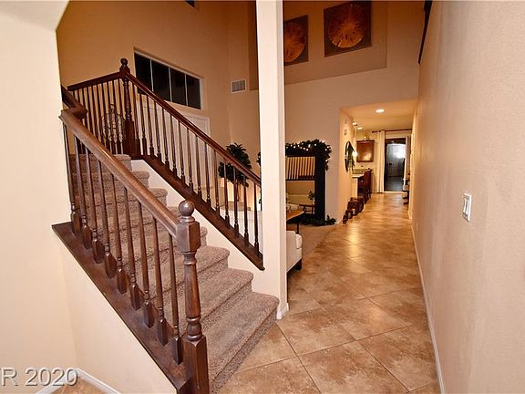 3rd image of 8337 Oasis Bloom St