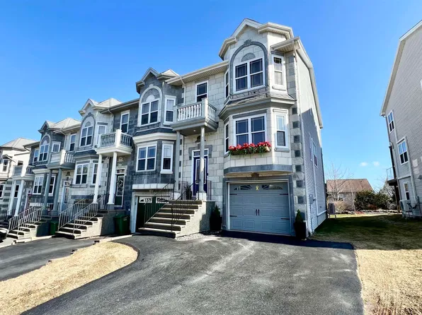 46 Bosun Run, Halifax, NS B3M 4W4