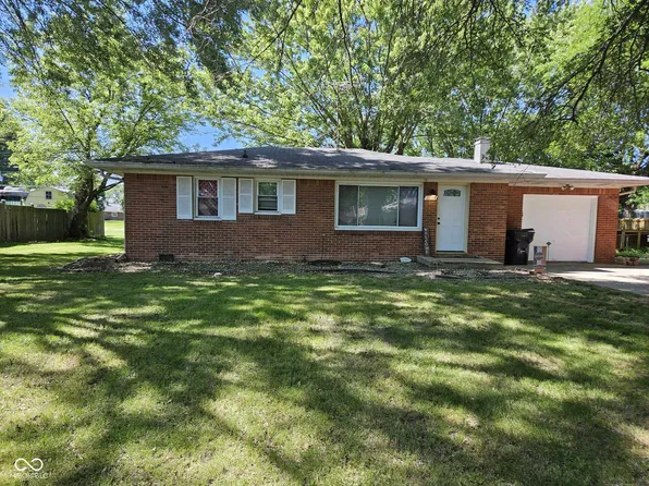 2017 E 45th St, Anderson, IN 46013