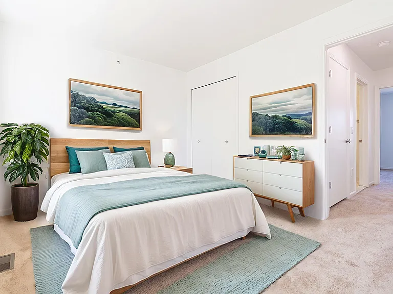 Palmer Court Townhomes — Photo 8