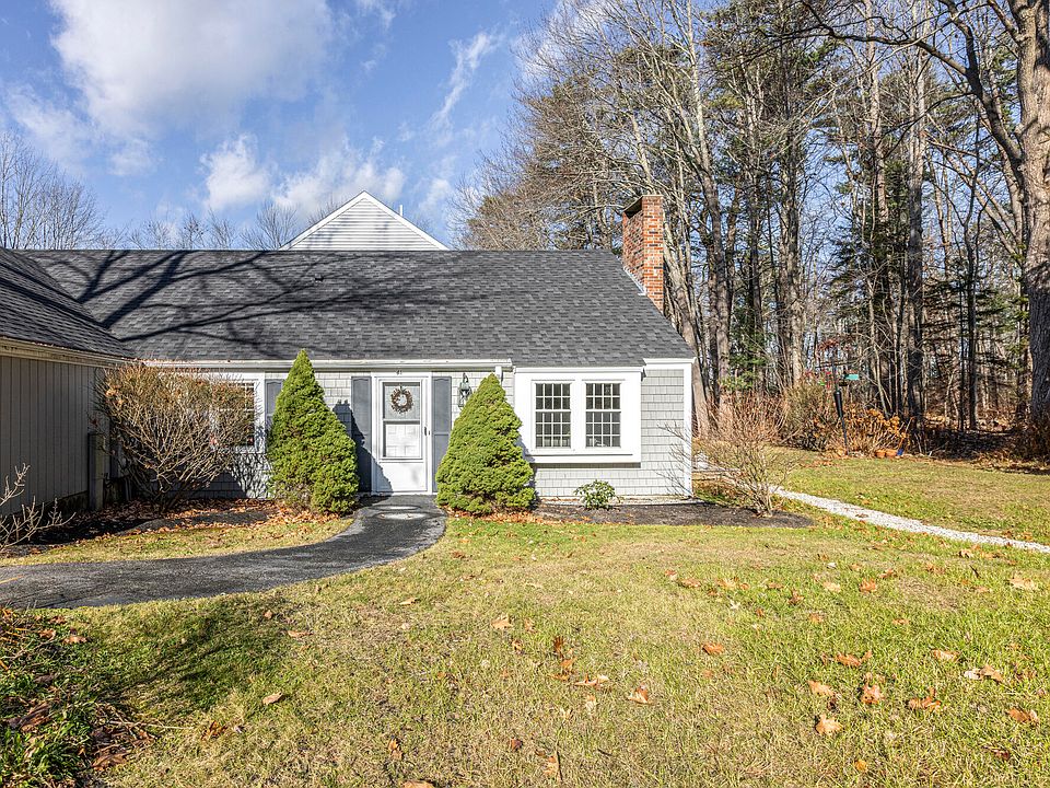 1st image of 41 Colonial Village #41