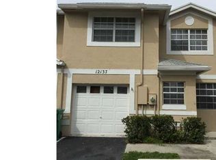 12137 SW 50th Ct, Fort Lauderdale, FL 33330