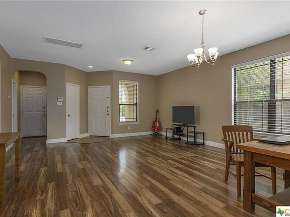 4th image of 1163 Lonesome Oak Dr