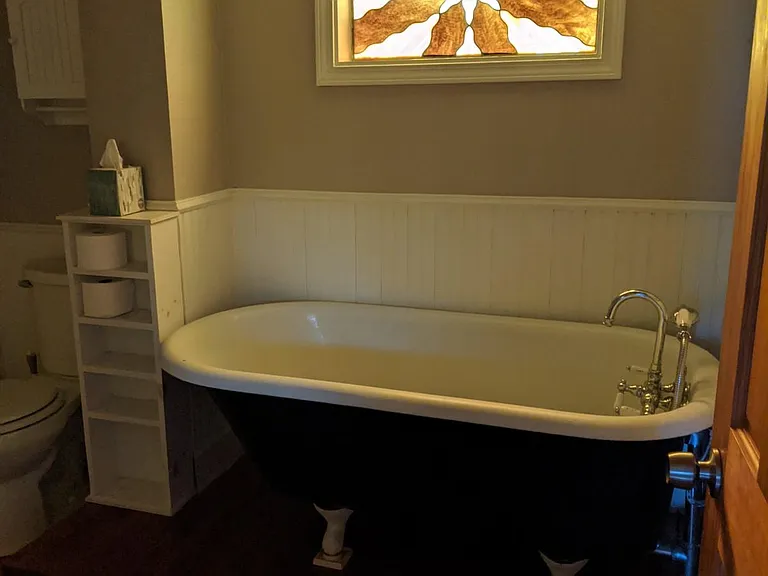 1509A Newton St — Photo 3