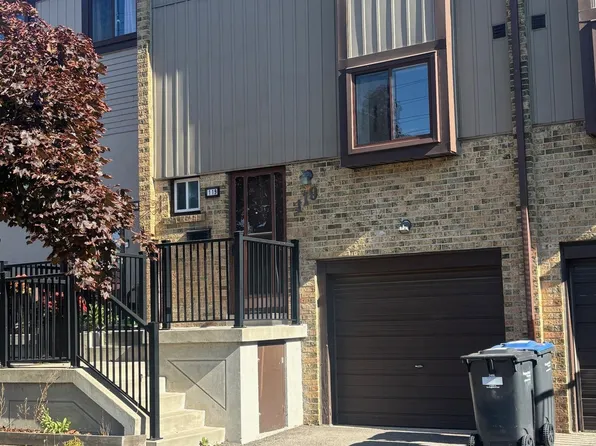 119 Moregate Cres, Brampton, ON L6S 3K9