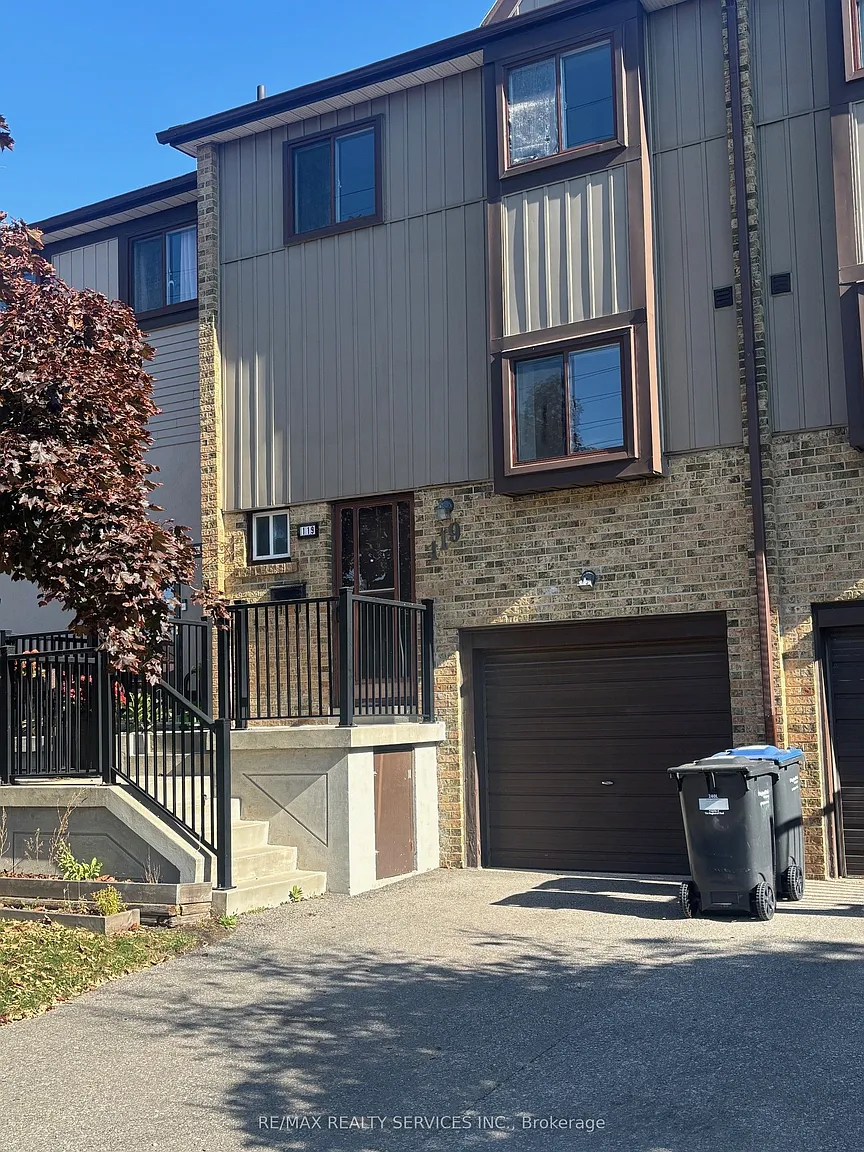 119 Moregate Cres photo 1