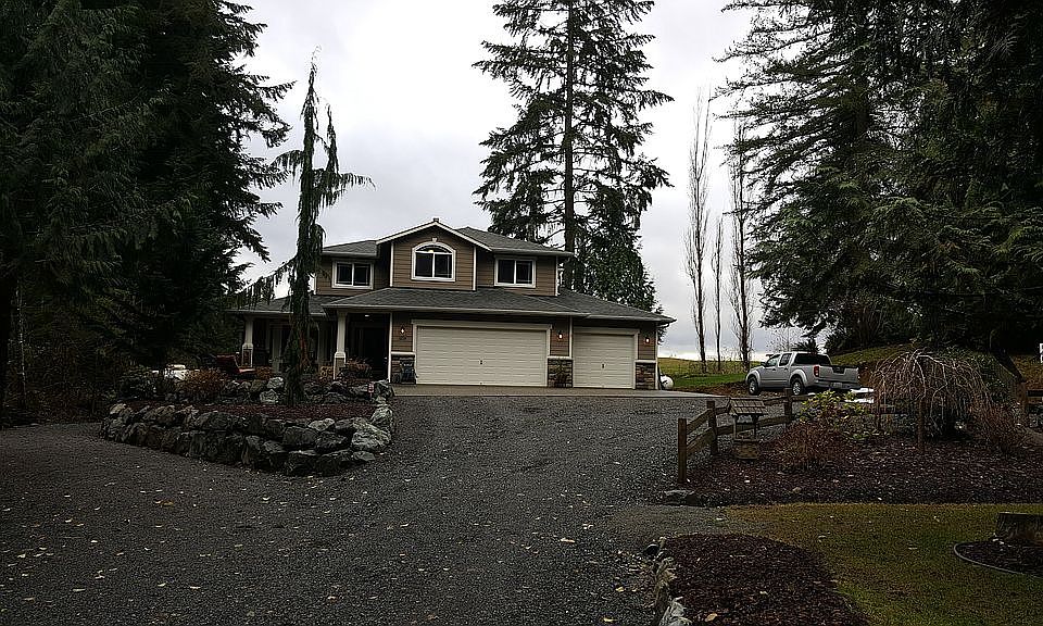 1st image of 3229 139th Ave NE