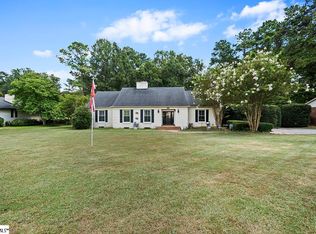 111 Northwoods Rd, Greenwood, SC 29649