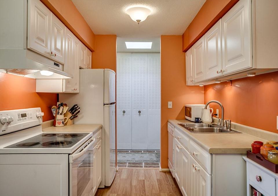 1st image of 7414 W 22nd St APT 306