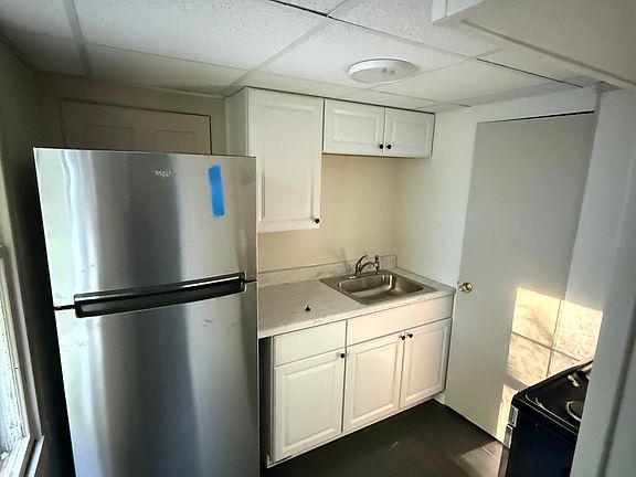 4th image of 10 Chance Pond Rd #2