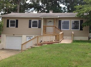 2045 Madison St, Hermitage, PA 16148