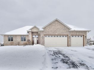 12796 Bluebird St NW, Coon rapids, MN 55448