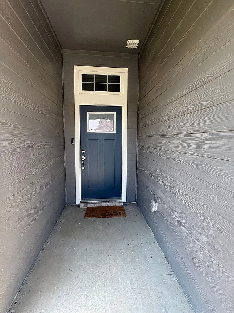 3 bedroom in Yowell Ranch — Photo 2