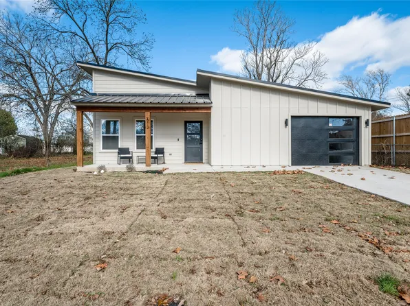 613 W Florence St, Denison, TX 75020