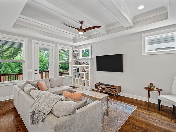 4th image of 1912B Hutton Dr #B