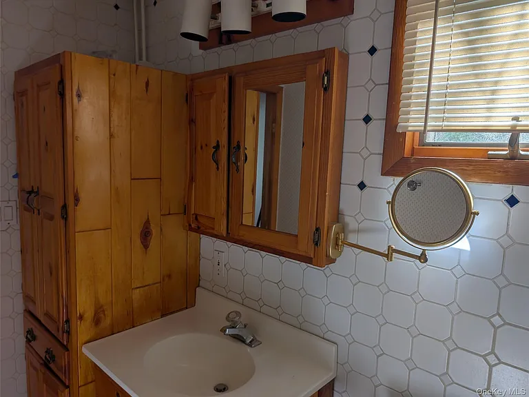 45 Sunken Meadow Rd — Photo 12