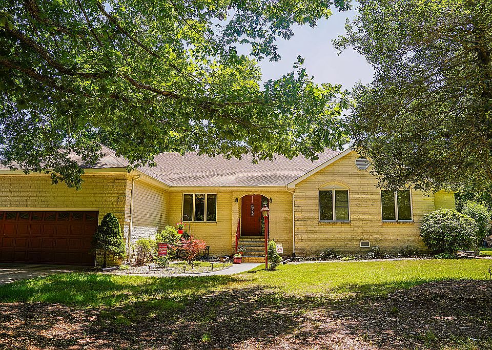1st image of 11643 Red Cedar Dr