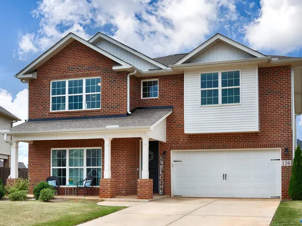 134 Heritage Lakes Blvd, New Market, AL 35761