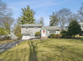 46 Beverly Rd, Cedar Grove, NJ 07009
